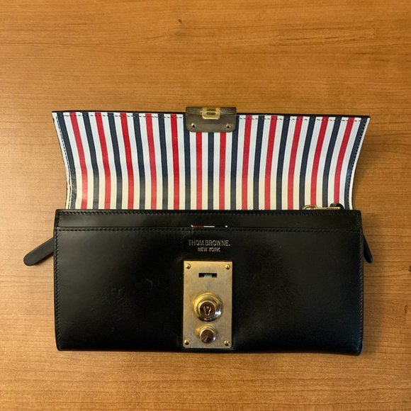 OFFICIAL Thom Browne Black Leather Clutch - Picture 3 of 6